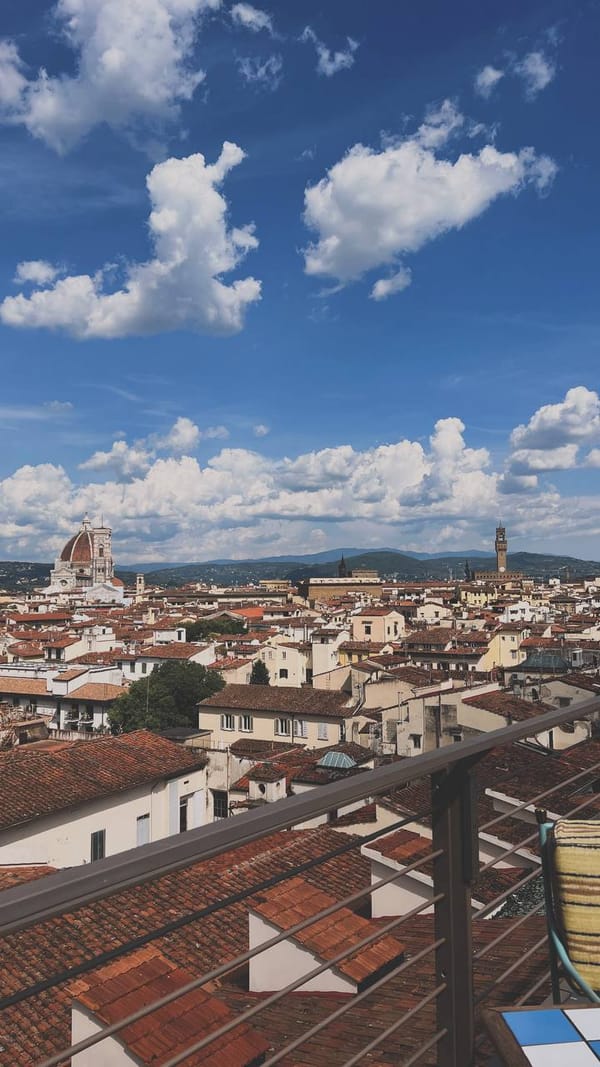 Firenze dall'alto: la terrazza dell'Excelsior e quella luce lì