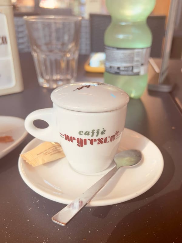 Roma, GNAM, e un caffè che vale già la giornata